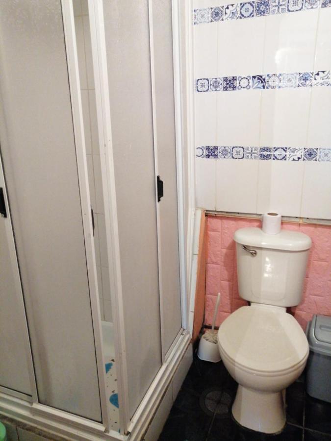 "Mi Hostal Tu Casa" Hostal Familiar Solo Empresas, Turistas Y Viajeros Espacio Para Bicicletas Y Motos Puerto Montt Esterno foto