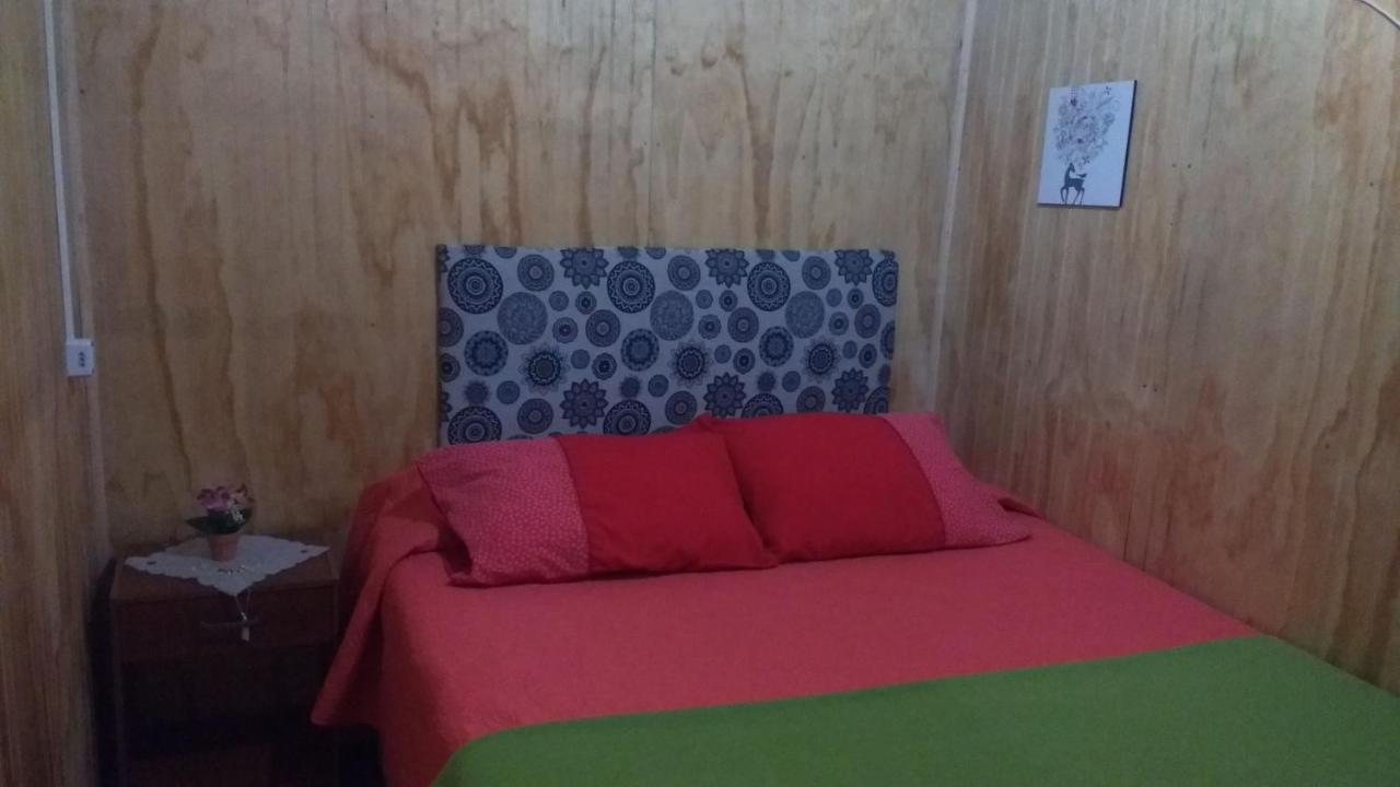 "Mi Hostal Tu Casa" Hostal Familiar Solo Empresas, Turistas Y Viajeros Espacio Para Bicicletas Y Motos Puerto Montt Esterno foto